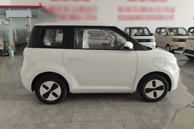 长安启源 长安Lumin 2026款 宝藏版 205km 酷爱米 宁德车身外观6002