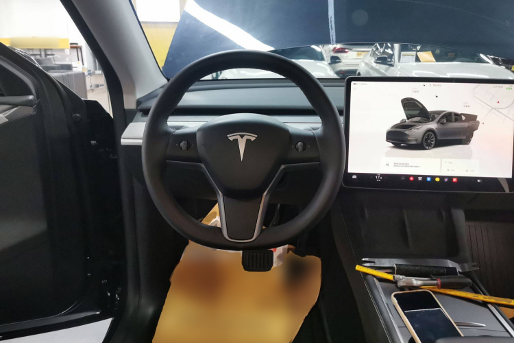 特斯拉 Model Y 2024款 长续航全轮驱动版中控内饰13