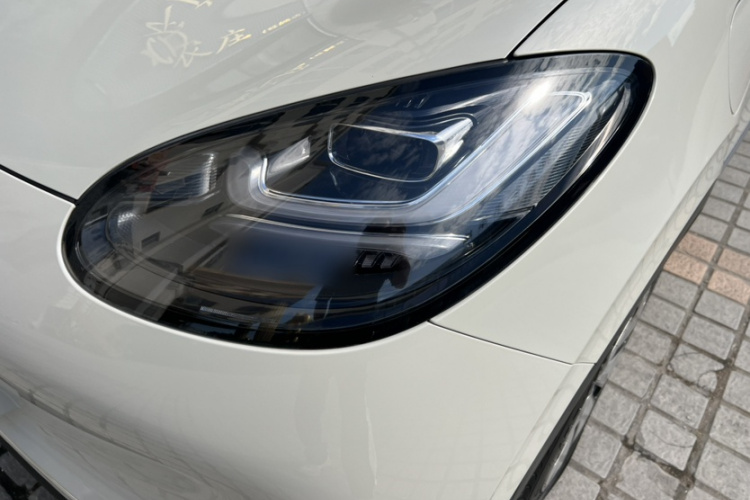 五菱汽车 五菱缤果 2023款 333km 悦享+款局部细节36