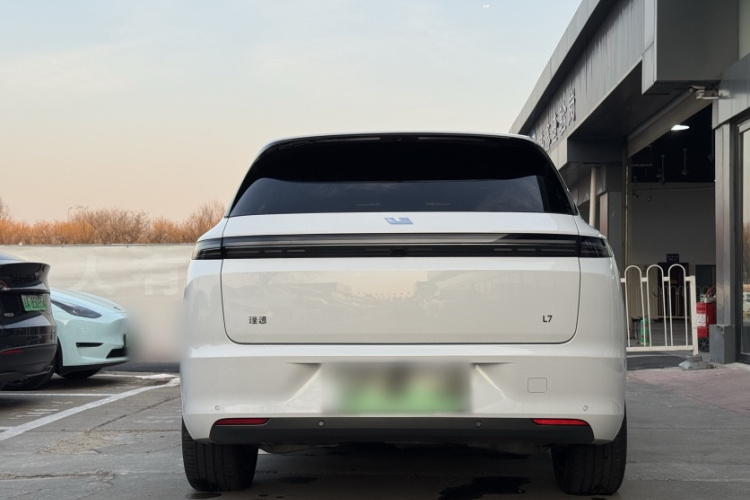 理想汽车 理想L7 2023款 Pro车身外观6004