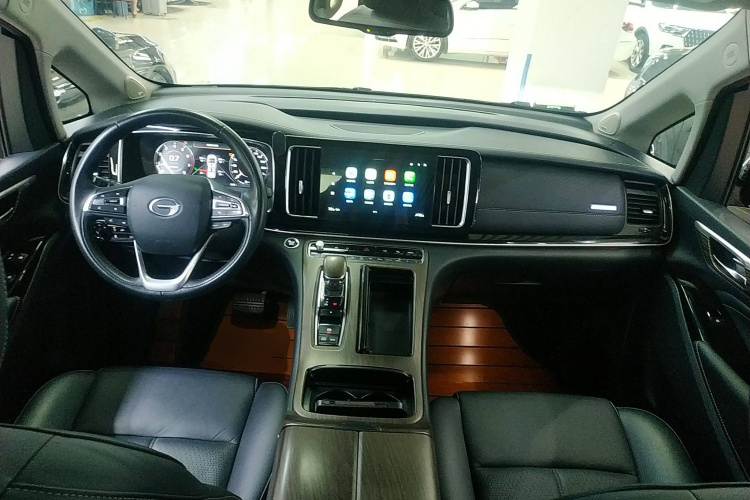 广汽传祺 传祺M8 2021款 领秀系列 390T 旗舰版中控内饰12