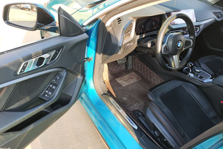 宝马2系(进口) 2021款 225i 四门轿跑车 M运动套装中控内饰20