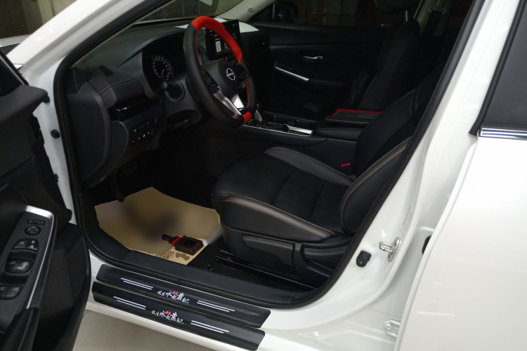 日产 轩逸 2023款 1.6L CVT悦享版中控内饰19