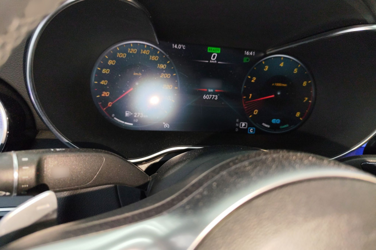 奔驰C级 2020款 改款 C 260 运动版局部细节14