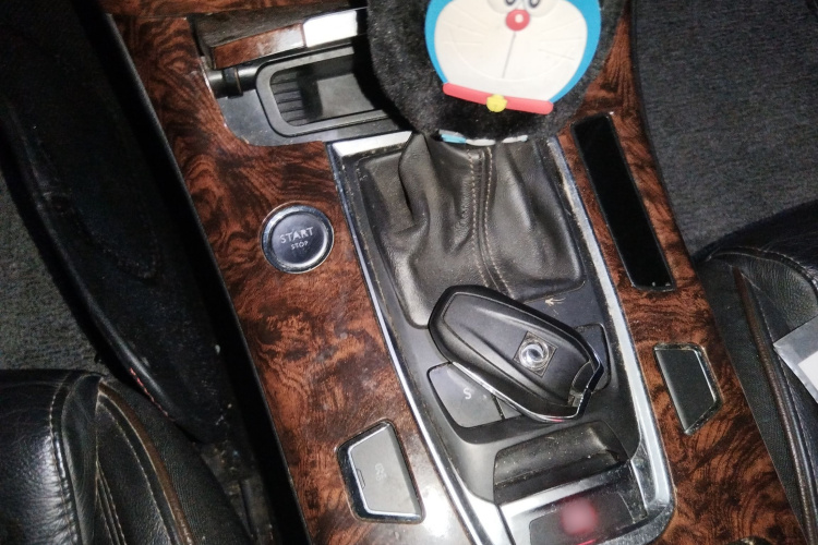 东风风神 东风A9 2016款 1.8T 豪华型局部细节18