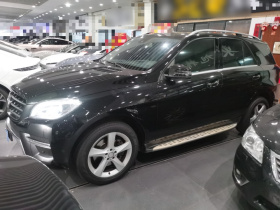 奔驰M级 2015款 ML 320 4MATIC
