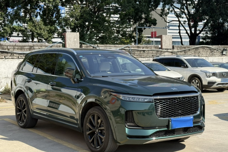 理想汽车 理想ONE 2021款 增程6座版车身外观6005