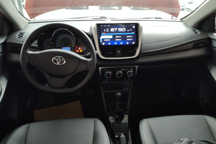 丰田 YARiS L 致炫 2016款 改款 1.5E CVT魅动版中控内饰7002