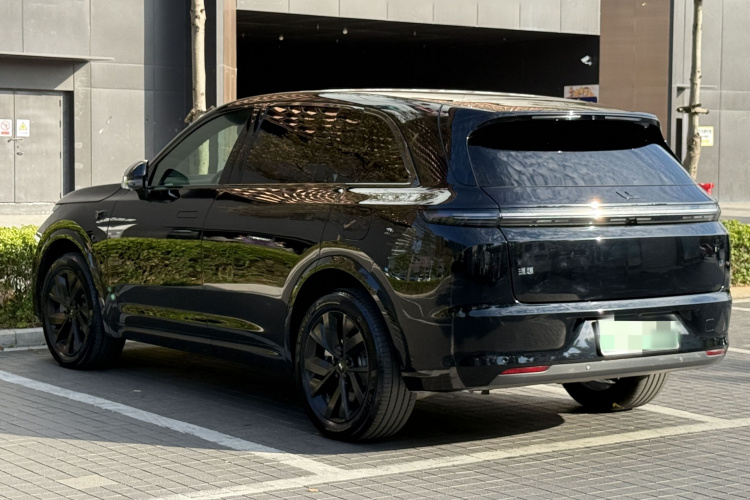 理想汽车 理想L7 2023款 Air车身外观6008