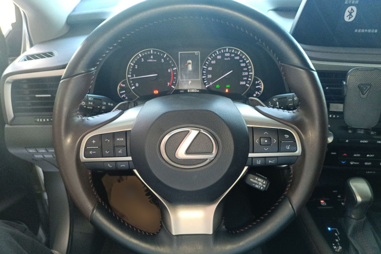 雷克萨斯RX 2020款 改款 300 两驱舒适版中控内饰13