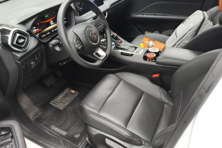 名爵 MG5 2025款 180DVVT 全球豪华版中控内饰19