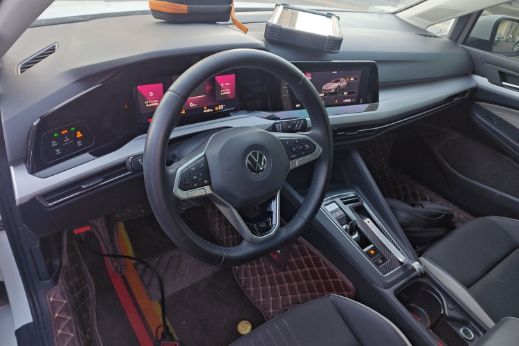 大众 高尔夫 2021款 280TSI DSG Pro中控内饰7002