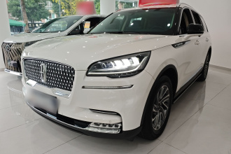 林肯 飞行家 2022款 3.0T V6 四驱尊享版