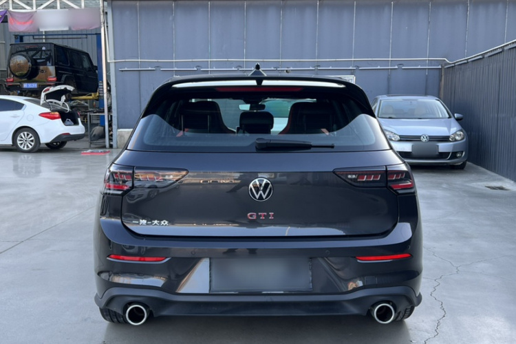 大众 高尔夫GTI 2025款 380TSI DSG GTI车身外观6004