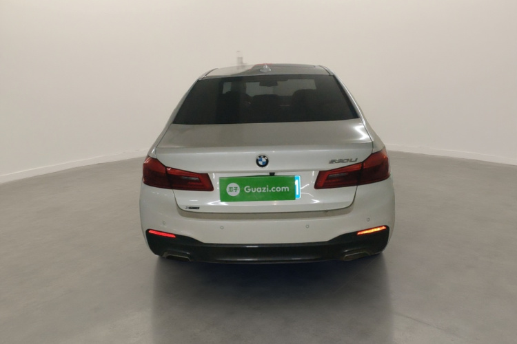 宝马5系 2020款 530Li xDrive M运动套装车身外观6