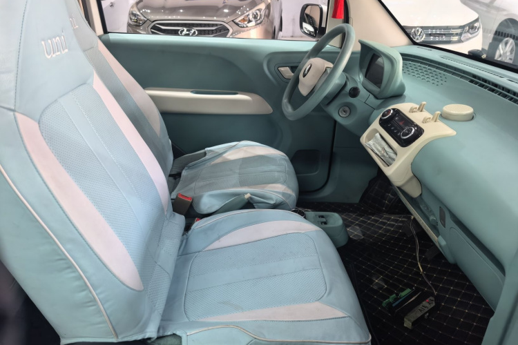 凌宝汽车 凌宝uni 2022款 超甜版局部细节41