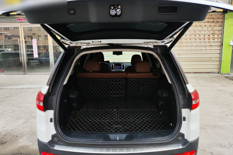 长安CS95 2017款 2.0T 四驱智驭版机舱底盘23