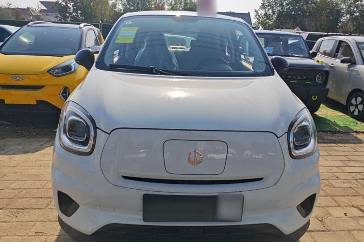 零跑汽车 零跑T03 2025款 310舒享版车身外观2