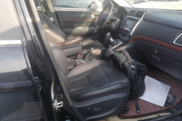 哈弗H6 2014款 运动版 1.5T 手动两驱精英型局部细节41