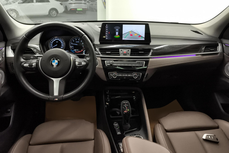 宝马X1 2021款 xDrive25Li 尊享型中控内饰12