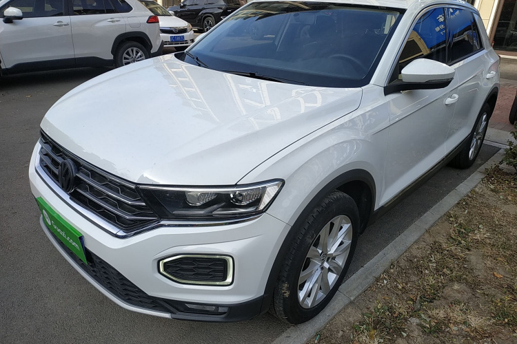 大众 T-ROC探歌 2020款 230TSI DSG两驱进取型车身外观1