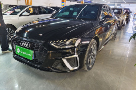 奥迪A4L 2022款 40 TFSI 时尚动感型