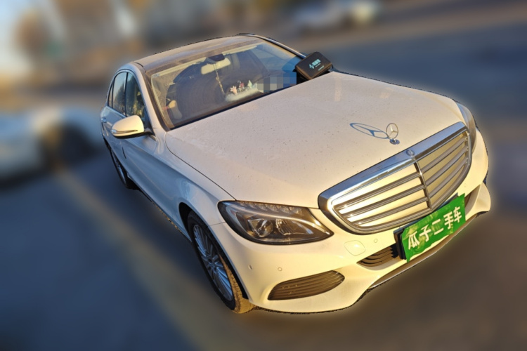 奔驰C级 2015款 改款 C 200 L车身外观3