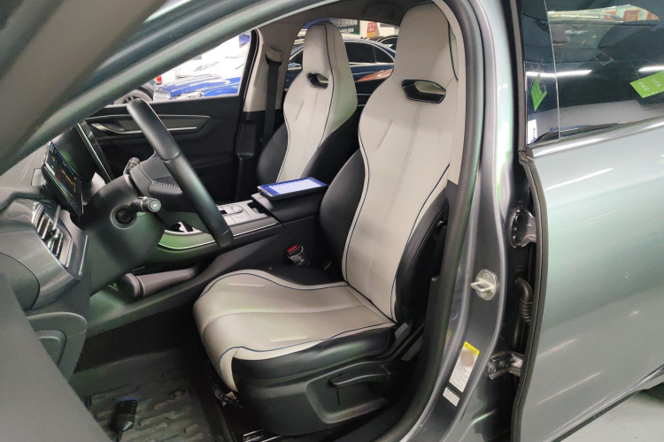 比亚迪 驱逐舰05 2024款 荣耀版 DM-i 55KM 豪华型中控内饰19