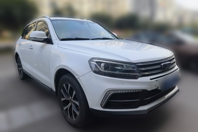 众泰T600 Coupe 2017款 1.5T 自动尊贵型车身外观3