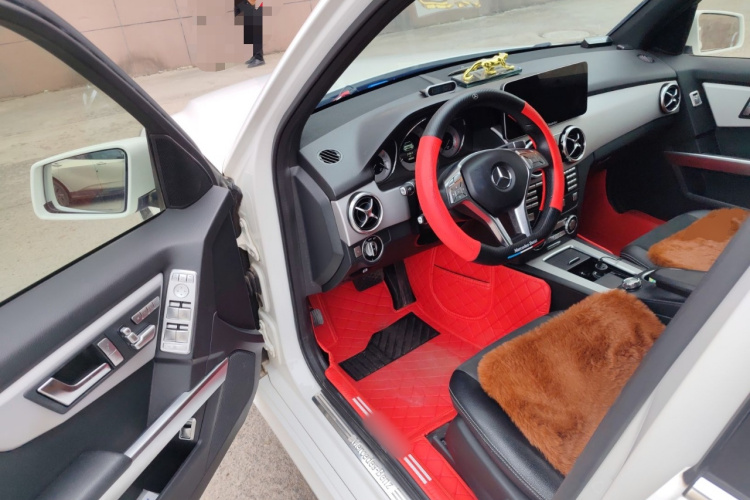 奔驰GLK级 2015款 GLK 260 4MATIC 时尚型 极致版中控内饰20