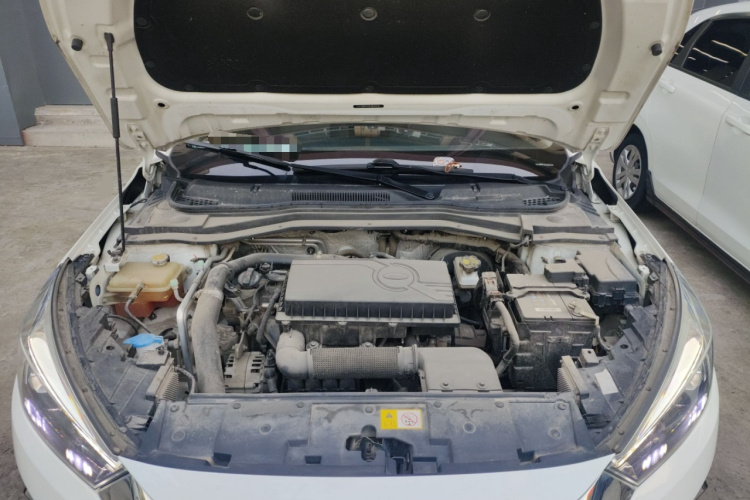 江汽集团 嘉悦A5 2020款 1.5T CVT超越型机舱底盘24