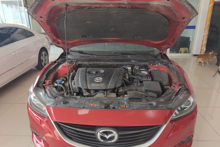 马自达 阿特兹 2014款 2.5L 蓝天尊崇版机舱底盘24