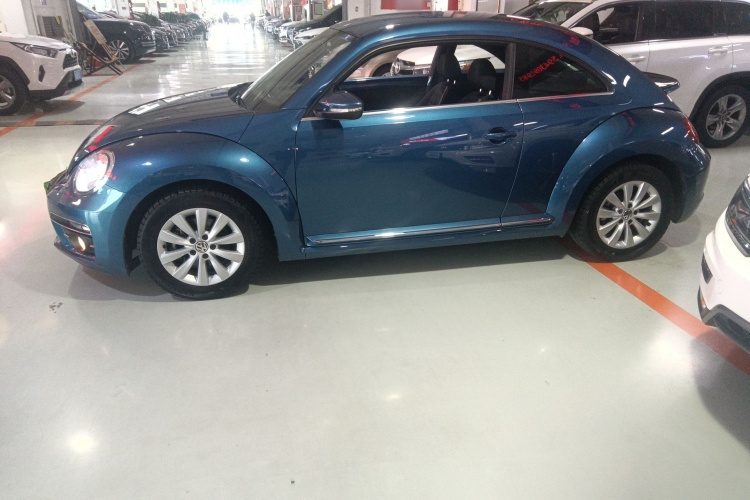 大众 甲壳虫 2017款 180TSI 宜乐版车身外观4