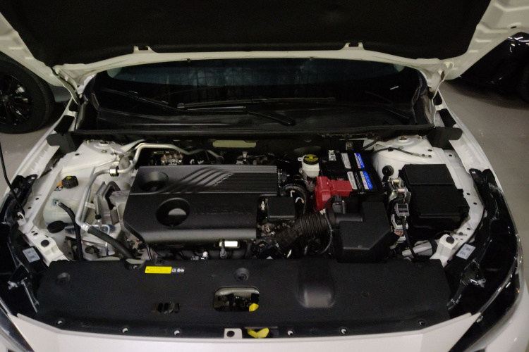 日产 轩逸 2023款 1.6L CVT悦享版机舱底盘24