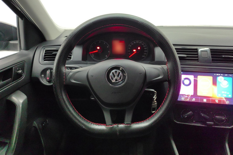 大众 桑塔纳 2016款 1.6L 手动风尚版中控内饰13