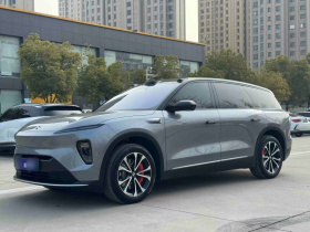 蔚来ES8 2024款 75kWh 行政版