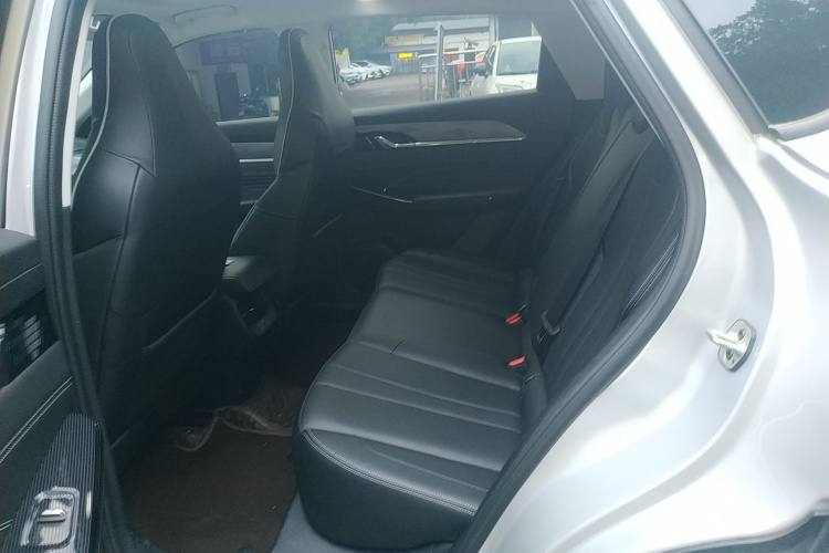 东风风神 皓瀚 2023款 DH-i 1.5T 豪华版中控内饰7004