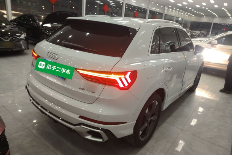 奥迪Q3 2024款 35 TFSI 时尚动感型车身外观6005