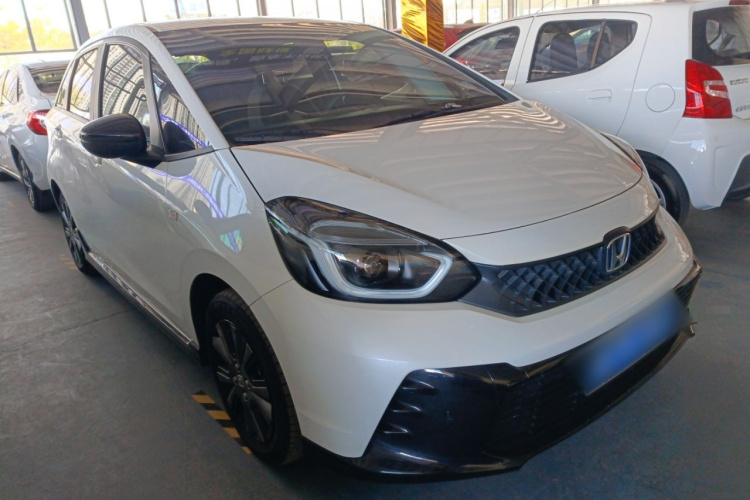 本田 飞度 2023款 1.5L CVT潮跑版车身外观3