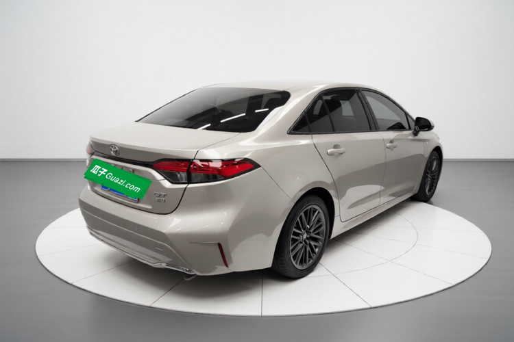 丰田 凌尚 2021款 2.0L 豪华版车身外观7