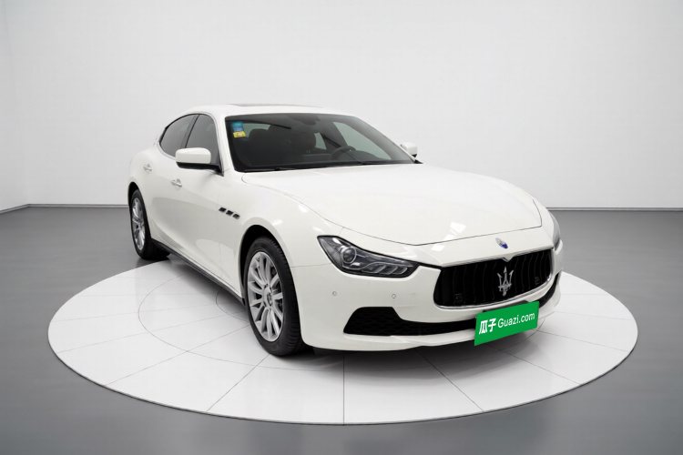 玛莎拉蒂 Ghibli 2014款 3.0T 标准版车身外观3
