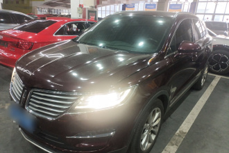 林肯MKC 2014款 2.0T 两驱尊雅版