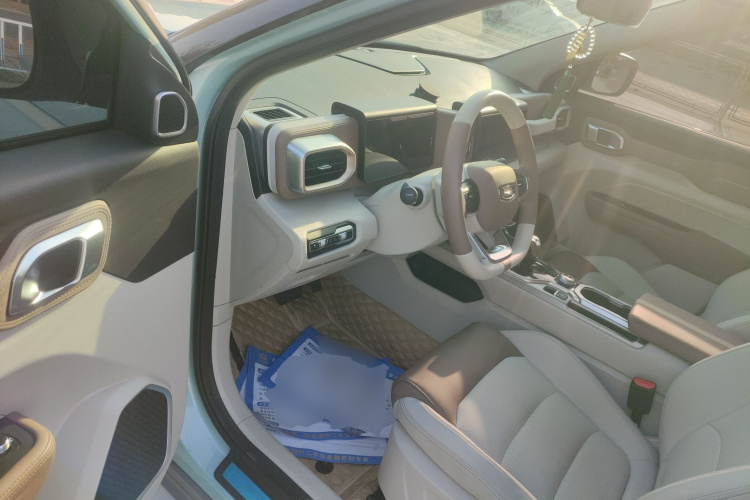 吉利汽车 吉利icon 2022款 1.5TD 青鸢限量款中控内饰20