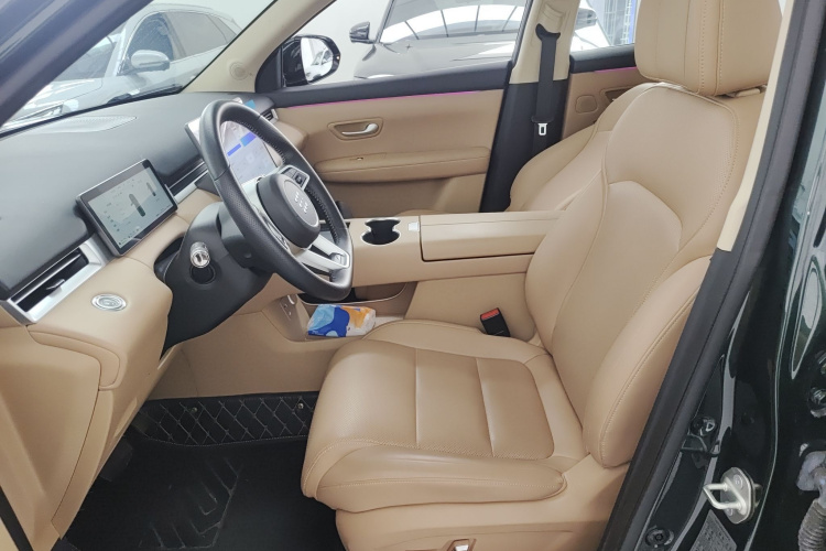 蓝电E5 PLUS 2025款 165km 长续航版PLUS 5座局部细节19