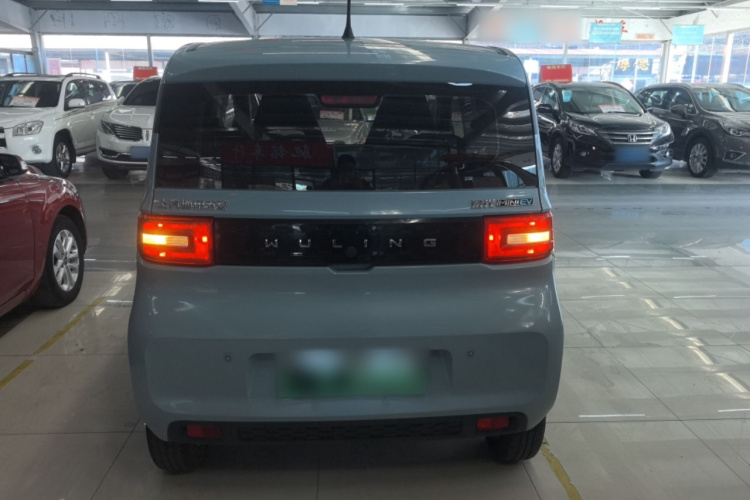 五菱汽车 宏光MINIEV 2020款 自在款 三元锂车身外观6