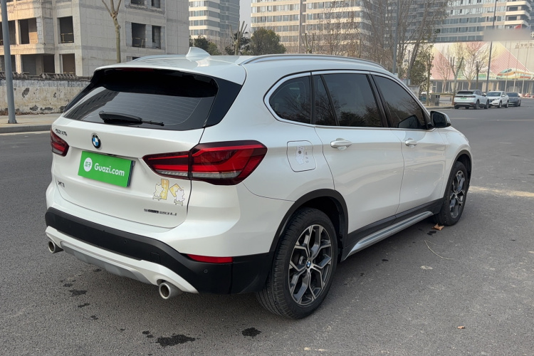 宝马X1 2022款 sDrive20Li 时尚型车身外观6004