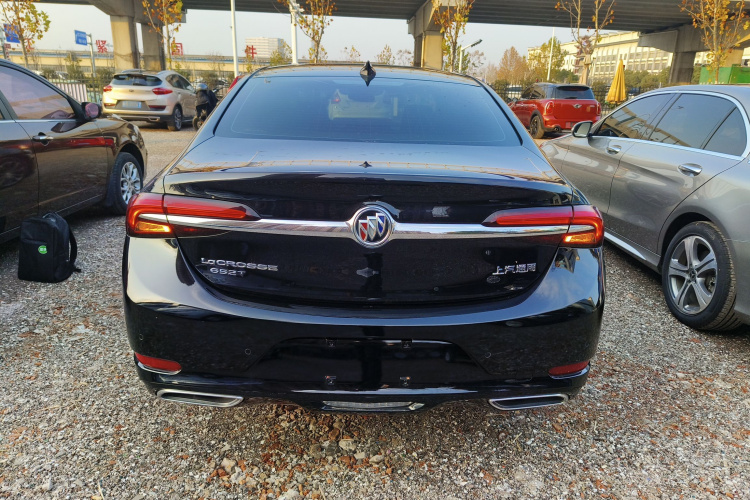 别克 君越 2022款 652T 豪华型车身外观6004