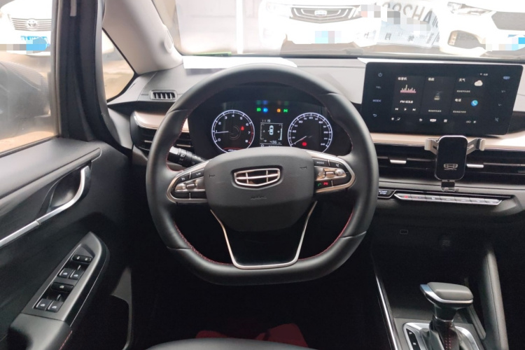 吉利汽车 远景X3 2021款 PRO 1.5L CVT尊贵型中控内饰13