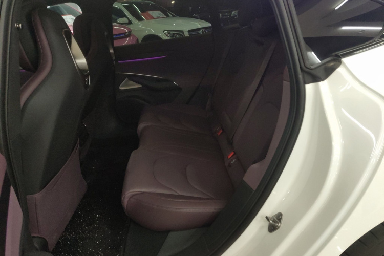 小米汽车 小米SU7 2024款 四驱超长续航高阶智驾Max版中控内饰21