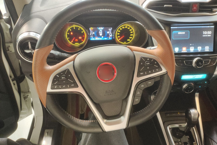 比亚迪 元 2016款 1.5TID 自动旗舰型局部细节13